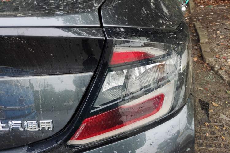 Used Buick VELITE 5 2017 Urban Extended-Range Model Right Rear Taillight