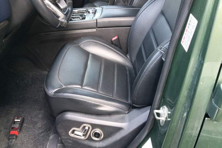 Used BAIC Off-Road BJ40 2018 PLUS 2.3T Automatic Four-Wheel Drive Flagship Version China V Emission Standard