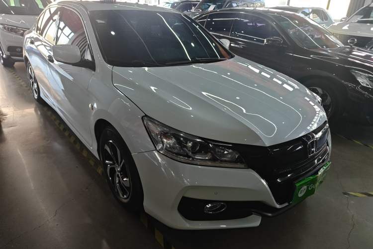 Used Honda Accord 2016 2.0L Elite Edition
