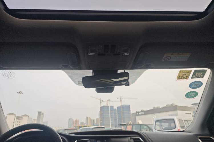 Used Toyota Highlander 2018 2.0T Four-Wheel Drive Prestige Version 7 Seats China V Emission Standard