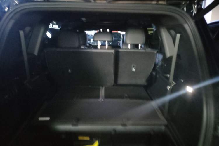 Used GAC Trumpchi GS8 2024 Linghang Series 2.0 TGDI Two-Wheel Drive Luxury Smart Connectivity Version Trunk