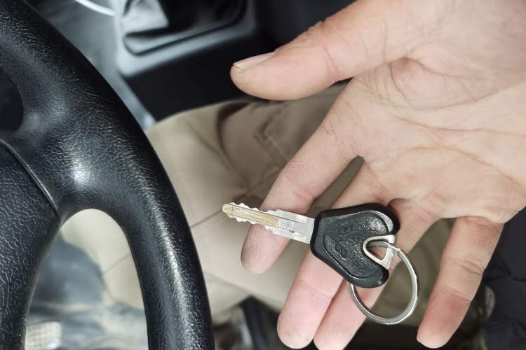 Used Wuling Zhiguang 2020 1.2L Practical Model China VI LSI
