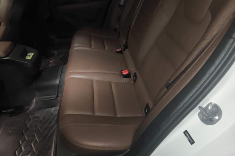 Used Volvo S60 2023 B4 Zhiyuan Luxury Edition