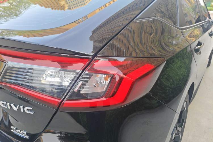 Used Honda Civic 2023 HATCHBACK 240TURBO CVT Extreme Edition Right Rear Taillight