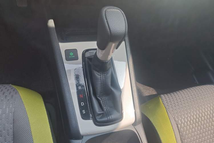 Used Honda Fit 2021 1.5L CVT Trendy Version Gear Lever