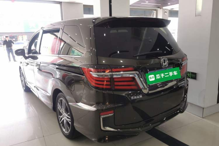 Used Honda Elysion 2019 2.0L Hybrid Luxury Edition