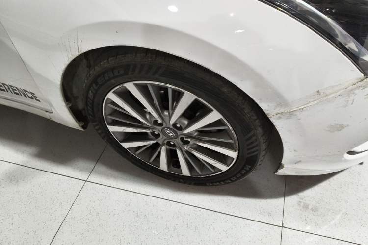 Used Hyundai Mistra 2017 1.8L Automatic Smart GLS China V Standard Right Front Wheel Hub
