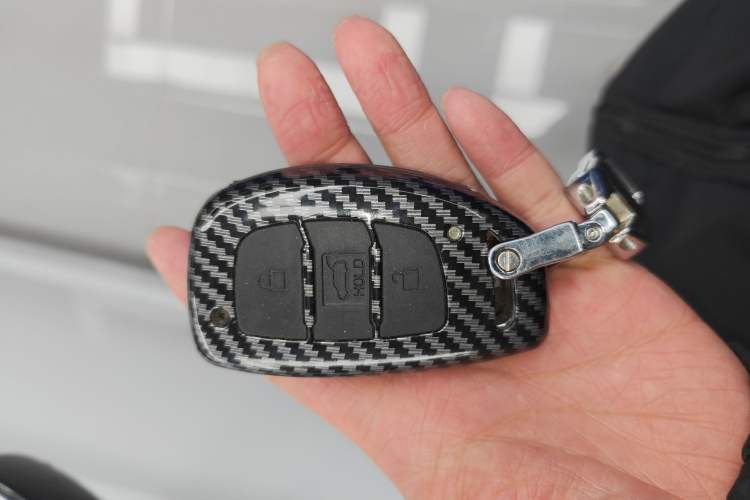 Used Hyundai Elantra (6th Generation / Lingdong) 2016 1.6L Automatic ZhiXuan · Luxury Version
