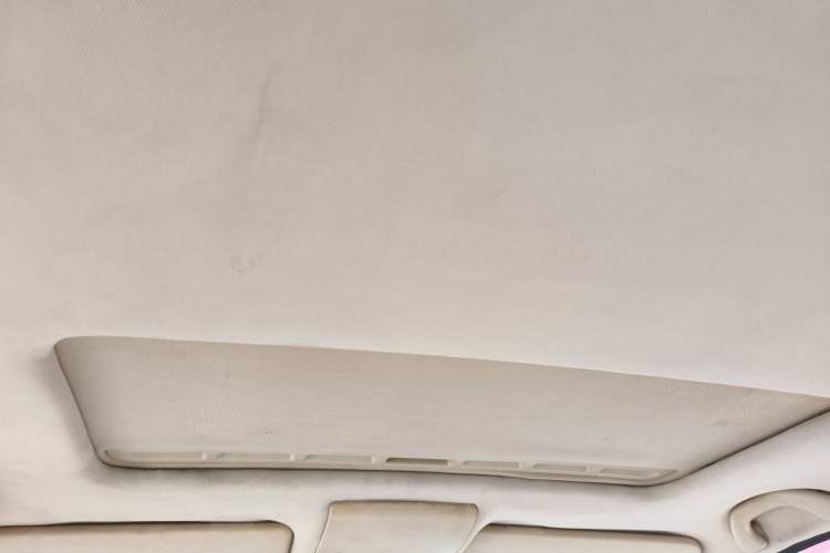 Used Volkswagen Lavida 2011 1.6L Automatic Premium Edition Headliner