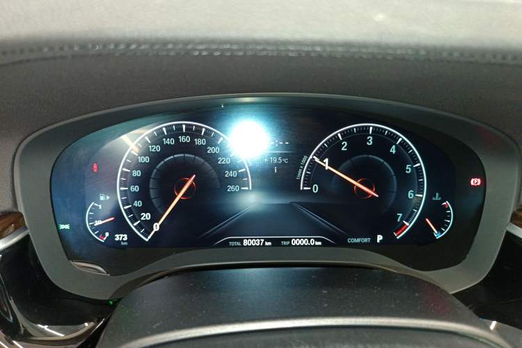 Used BMW 5 Series 2019 Facelifted 525Li Luxury Package
