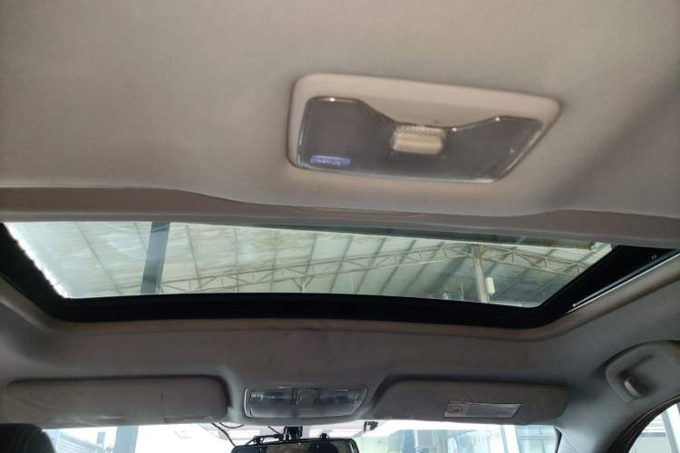 Used Changan CS35 2014 1.6L Automatic Luxury Model China IV Standard
