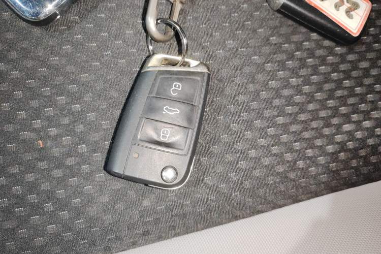 Used Volkswagen Tacqua 2023 200TSI DSG Joy-Connect Edition