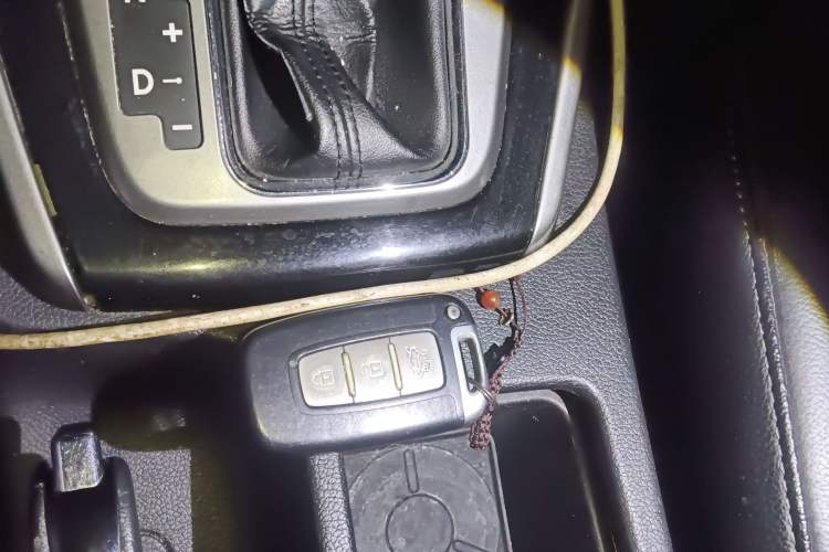 Used Hyundai Elantra (5th Generation / Langdong) 2012 1.6L Automatic Prestige Model