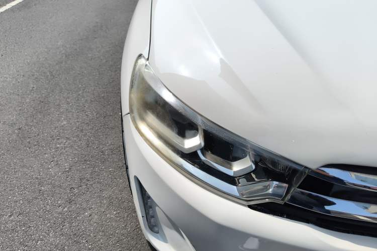 Used Citroen C3-XR 2015 1.6L Automatic Smart Version Right Front Headlight