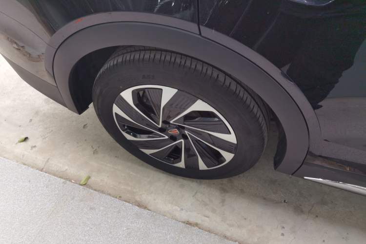 Used Hongqi HS7 PHEV 2024 2.0T PHEV Four-Wheel Drive Flagship Edition 6 Seats