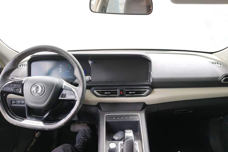 Used Dongfeng Aeolus E70 2023 500 Smart Edition Lithium Iron Phosphate 47.58 kWh Gear Lever