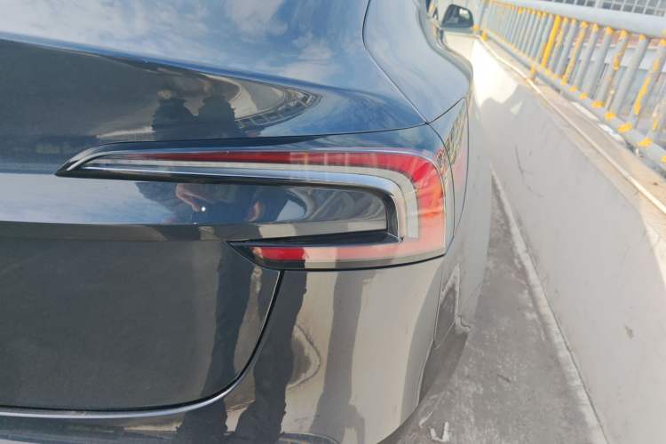 Used Tesla Model 3 2023 Rear-Wheel-Drive Version