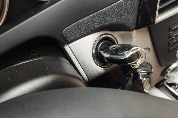 Used Mercedes-Benz C-Class 2013 C 180 Classic Grand Edition