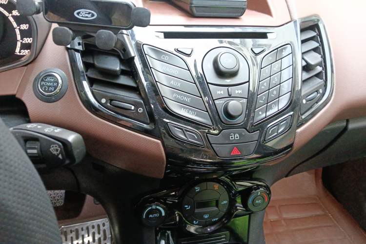 Used Ford Fiesta 2014 Hatchback 1.0 GTDi Automatic Dynamic Model
