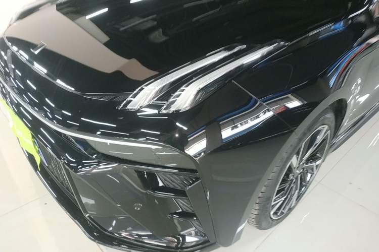 Used Lynk & Co 03 2023 1.5TD DCT JingPro Left Front Headlight