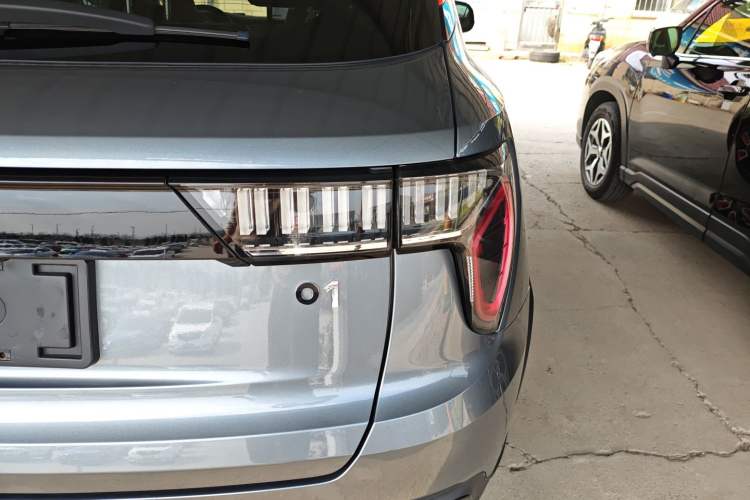 Used Lynk & Co 01 2019 2.0T Two-Wheel Drive Zhaopu Version China VI Standard
