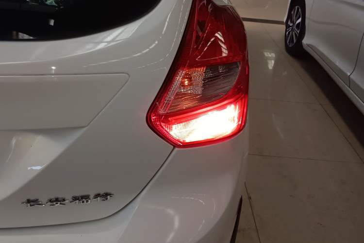 Used Ford Focus 2012 Hatchback 1.6L Automatic Comfort Model
