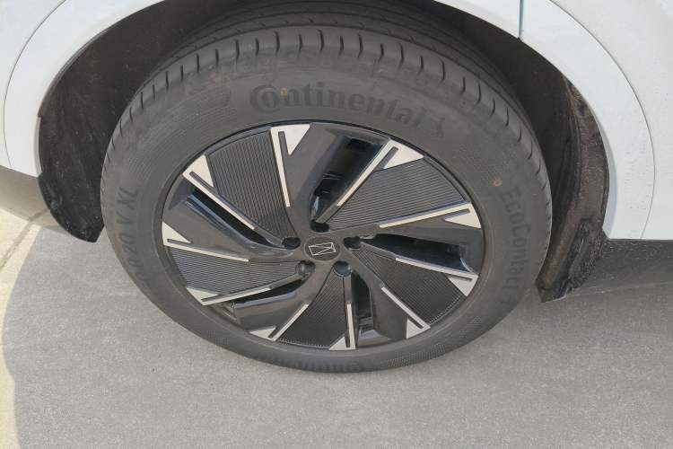 Used Avatr 07 2024 Pro+ All-Electric Version Right Rear Wheel Hub