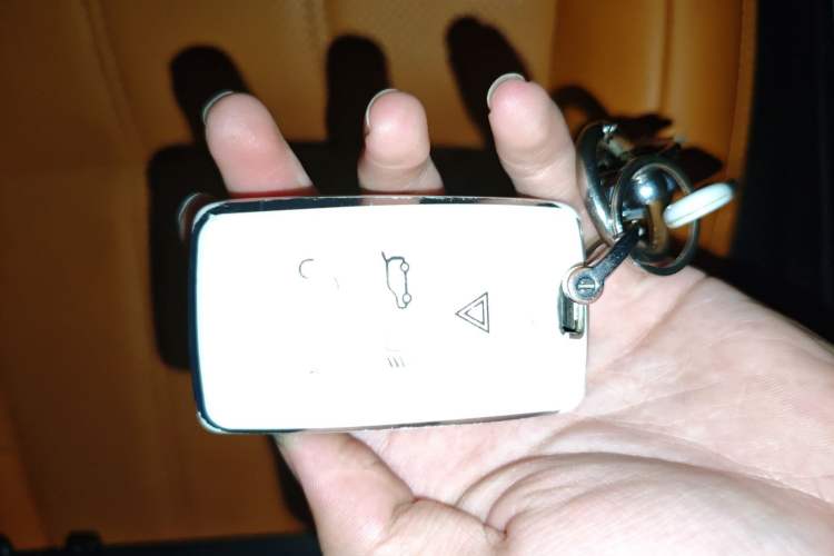 Used Land Rover Range Rover Evoque 2020 249 PS Youth Edition