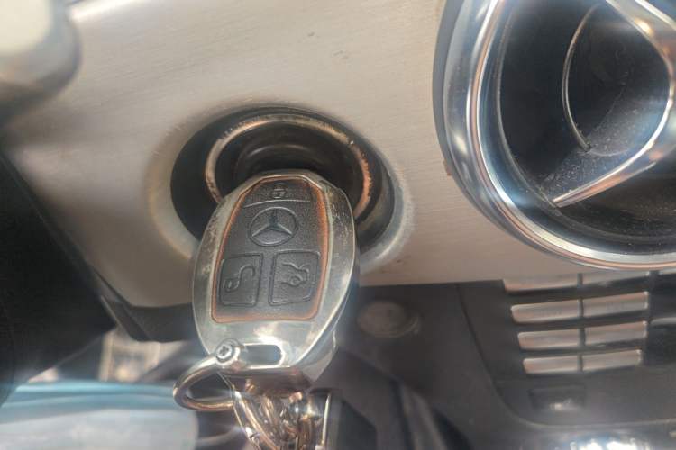 Used Mercedes-Benz GLK-Class 2013 GLK 300 4MATIC Fashion Model Vehicle Key