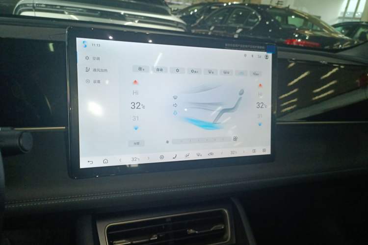 Used BYD Qin L 2025 DM-i Smart Drive 120KM Superior Model
