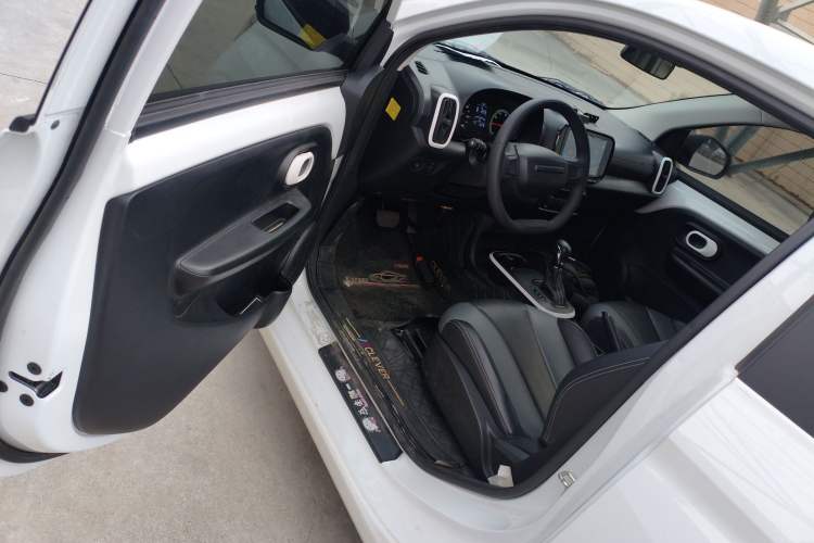 Used Roewe Clever 2022 311km QiQi BoBo Edition