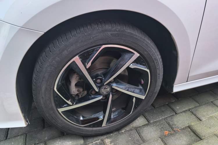 Used MG 5 2021 300TGI DCT Elegant Luxury Edition
