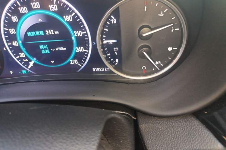 Used Buick Envision 2018 28T Four-Wheel Drive Luxury Model