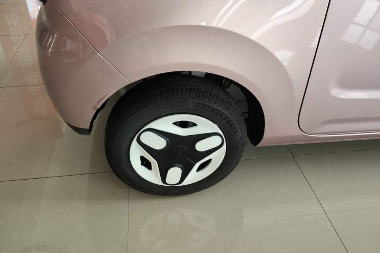 Used Geely Galaxy Panda 2025 210 km – Yuanqi Bear