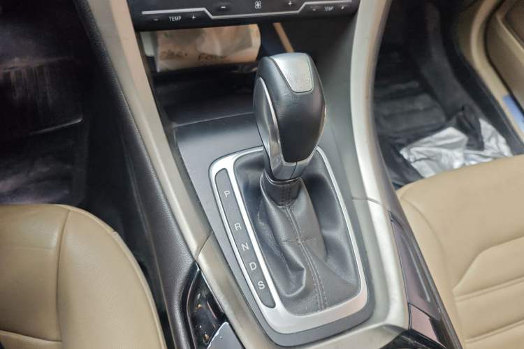 Used Ford Mondeo 2013 2.0L GTDi 200 Fashion Edition