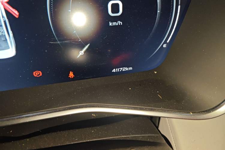 Used Geely Auto Preface 2021 Revised Version 2.0TD Luxury Edition Odometer Close Up