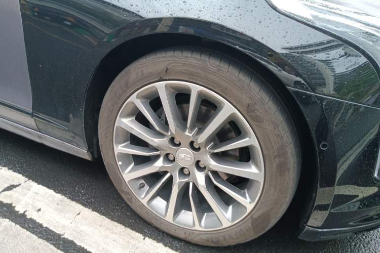 Used Cadillac CT6 2021 28T Flagship Super Cruise Version Right Front Wheel Hub