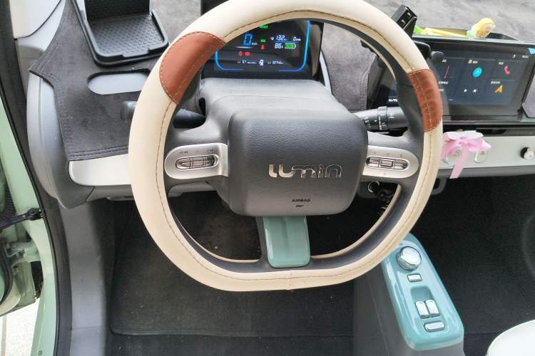 Used CHANGAN NEVO Lumin 2022 155 km – Refreshingly Sweet Edition
