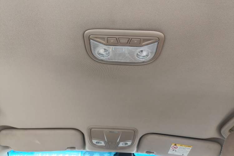 Used Geely Auto Emgrand 2017 Sedan Million Edition 1.5L Manual Luxury Model