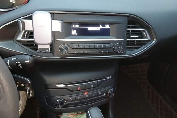 Used Peugeot 308S 2015 1.2T Automatic Shangchi Edition
