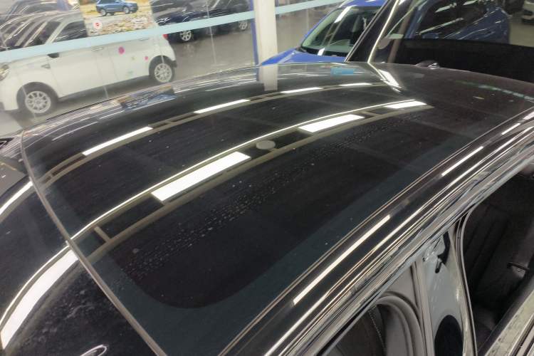 Used ONVO L60 2024 60 kWh Rear-Drive Version Roof