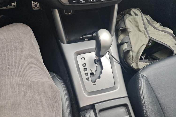 Used Subaru Forester 2011 2.5XS Automatic Luxury Edition Gear Lever