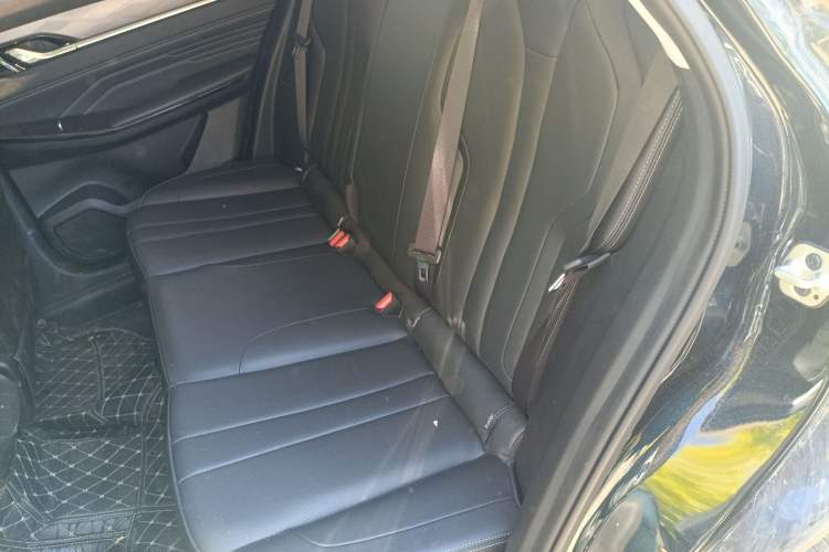 Used Dongfeng Aeolus Mage 2023 1.5T Luxury Edition
