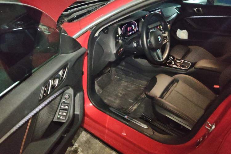 Used BMW 2 Series 2023 225i Four-Door Coupe M Sport Package Driver Seat