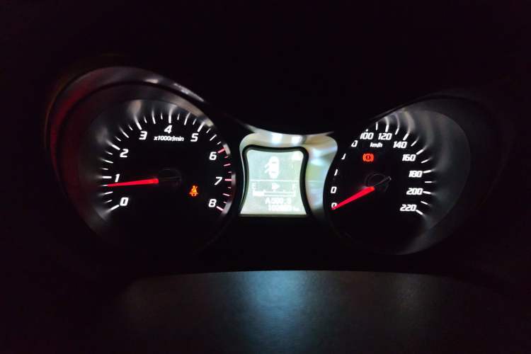 Used Haima S5 2015 1.6L Manual Luxury Model with Sunroof Instrument Cluster