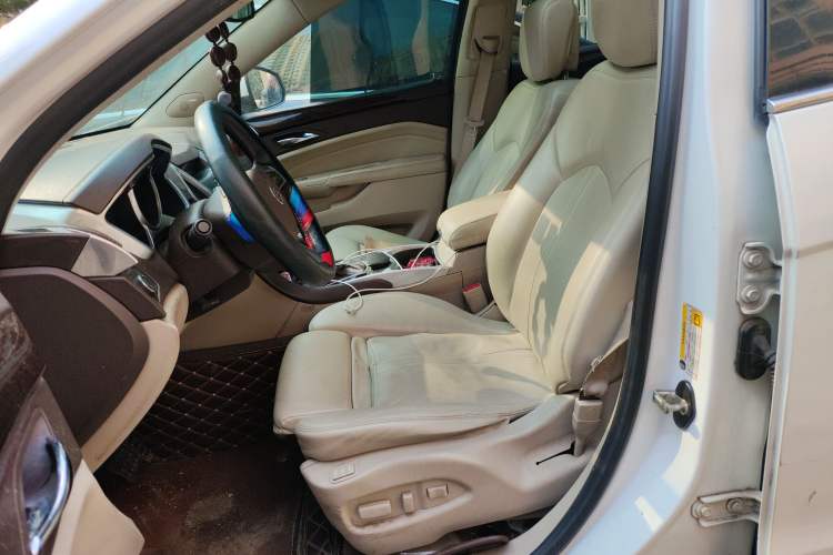 Used Cadillac SRX 2010 3.0L Flagship Edition