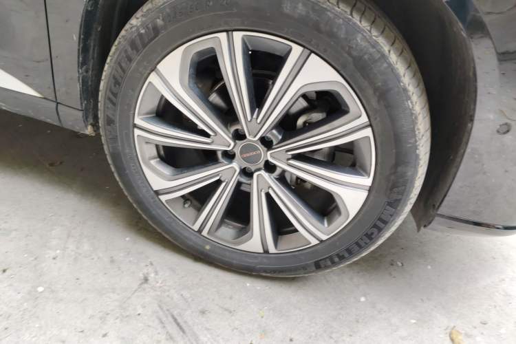 Used EXEED Lanyue 2023 400T Four-Wheel Drive Star Prestige Edition 6 Seats
