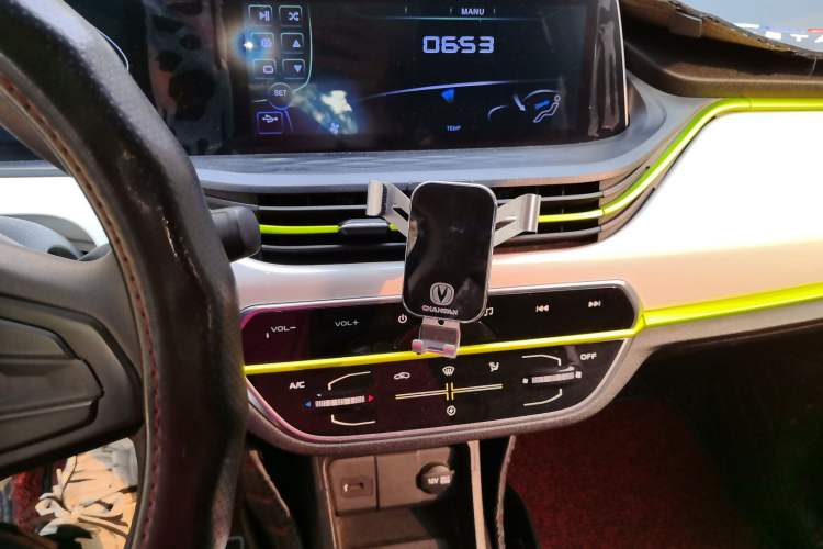 Used CHANGAN OSHAN Benni E-Star 2020 Heartbeat Edition NMC Lithium Audio And AC Panel