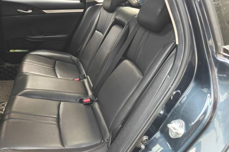 Used Honda Civic 2019 220TURBO CVT Dynamic Edition China V Left Rear Seat