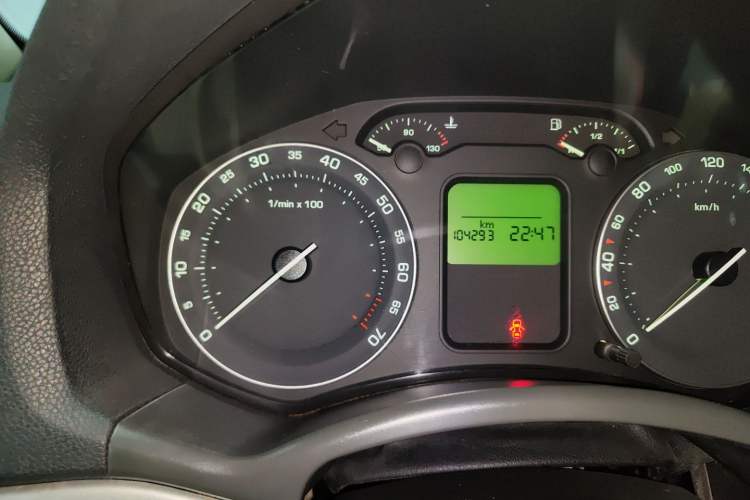 Used Skoda Octavia 2007 1.6L Automatic Elegance Edition Odometer Close Up